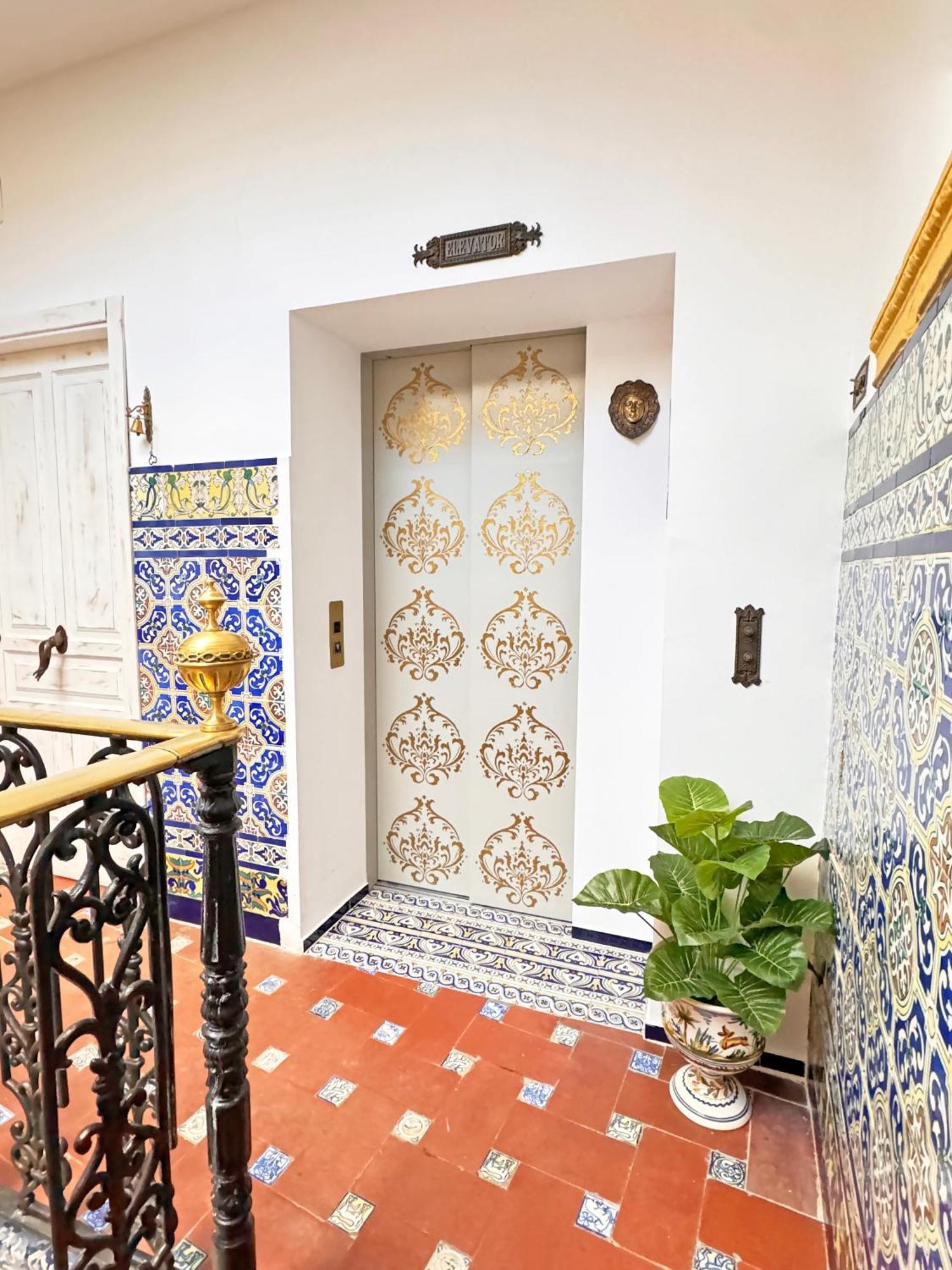 Palace House Hercules - Quarto em Acomodações Particulares Sevilha